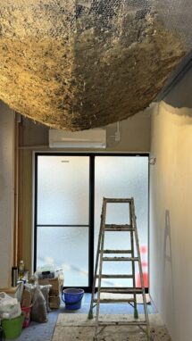 金網に塗り付けていく